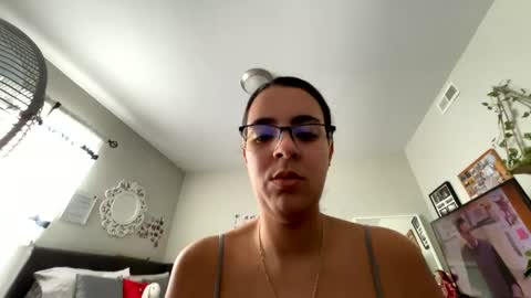 LovelyLatin25 online show from 9, 10, 2025