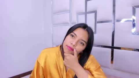 ZoeSwam online show from 29, 1, 2025