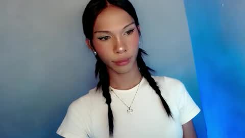 zoey online show from 13, 5, 2026