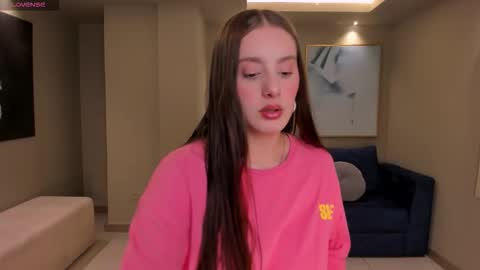 Zoey Walker online show from 19, 11, 2025