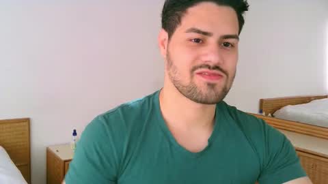 Snapshot of zohan_haidar chatting on 17, 1, 2026 ZohanMohamed online show from 17, 1, 2026