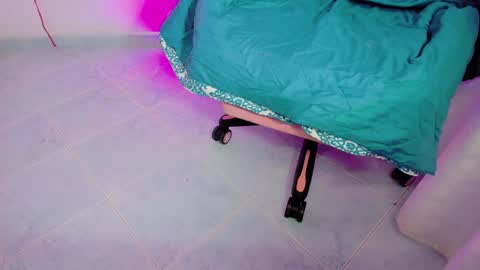 Alicie online show from 7, 2, 2025