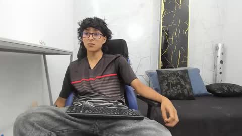     online show from 29, 10, 2025