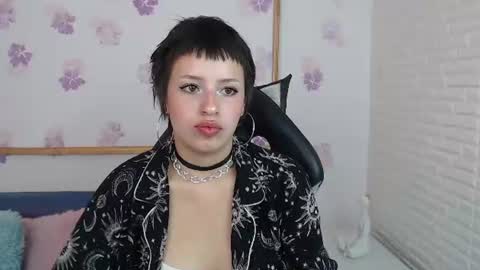 Snapshot of zowii_ chatting on 30, 6, 2026 Zowii online show from 30, 6, 2026