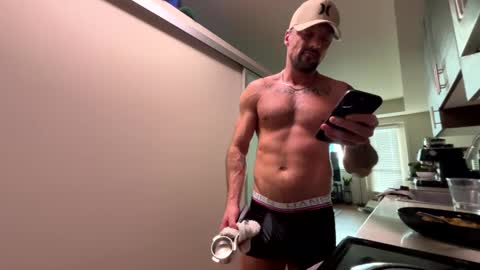 Snapshot of zuko_zen69 chatting on 6, 2, 2025 Zuko online show from 6, 2, 2025