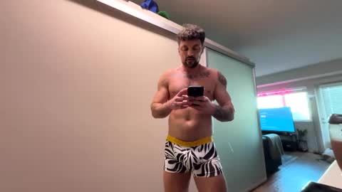 Snapshot of zuko_zen69 chatting on 11, 2, 2025 Zuko online show from 11, 2, 2025