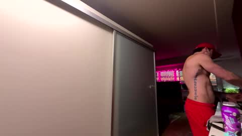 Snapshot of zuko_zen69 chatting on 25, 9, 2025 Zuko online show from 25, 9, 2025