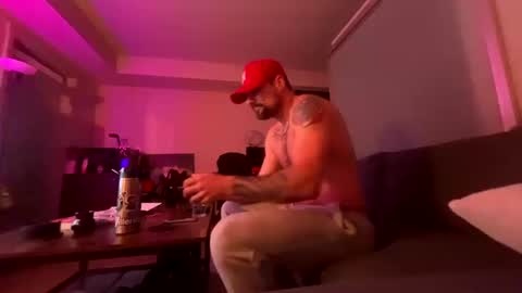 Snapshot of zuko_zen69 chatting on 20, 10, 2025 Zuko online show from 20, 10, 2025