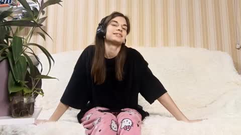 Snapshot of zulajaniak chatting on 3, 3, 2026 Joan online show from 3, 3, 2026