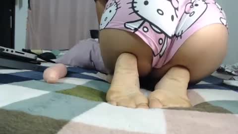 zully25 online show from 15, 2, 2025