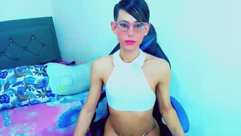 Snapshot of zulramth chatting on 1, 2, 2026 zulramth online show from 1, 2, 2026