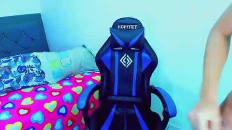 Snapshot of zulramth chatting on 7, 2, 2026 zulramth online show from 7, 2, 2026