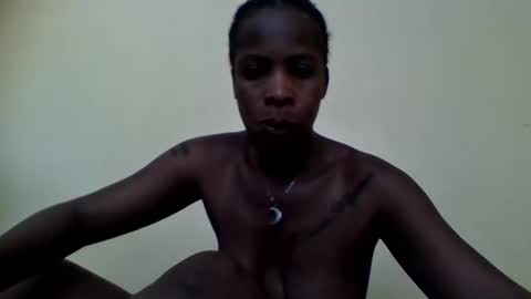 zurivelvetstudio online show from 9, 4, 2026