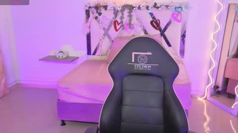 ZURY   online show from 8, 10, 2025