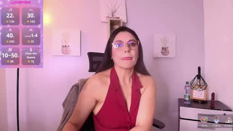 Snapshot of zuzana21 chatting on 13, 4, 2026 Zuzana21 online show from 13, 4, 2026