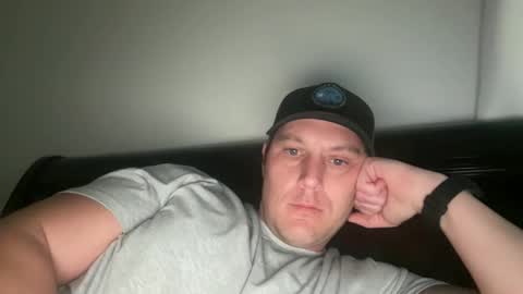 Snapshot of zx6r1287 chatting on 6, 12, 2024 zx6r1287 online show from 6, 12, 2024