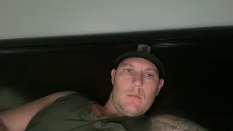 Snapshot of zx6r1287 chatting on 13, 10, 2025 zx6r1287 online show from 13, 10, 2025