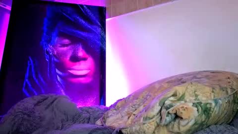 zzarraaa online show from 24, 11, 2025