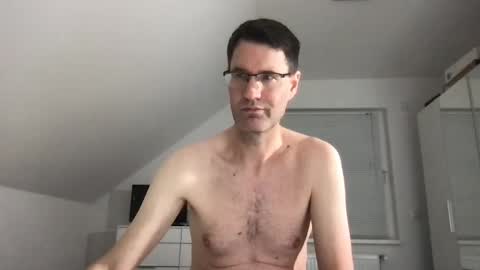 zzz123_cam online show from 13, 12, 2024