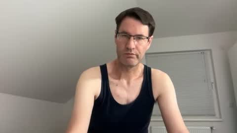 zzz123_cam online show from 19, 7, 2026