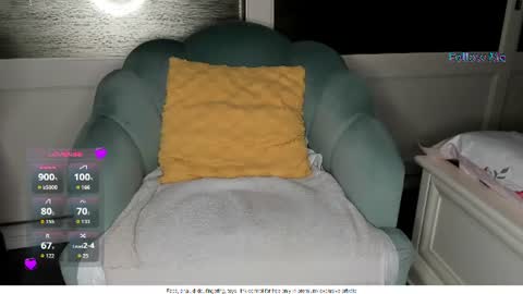 Snapshot of zzzbutterflyxxx chatting on 20, 7, 2026 Miss Carla online show from 20, 7, 2026