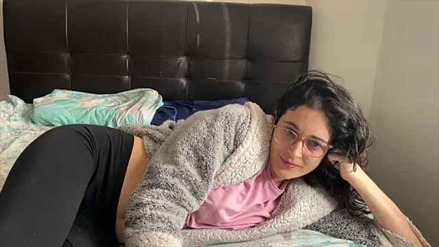 Snapshot of Lunaabbey chatting on 12, 2, 2026 Lunaabbey online show from 12, 2, 2026