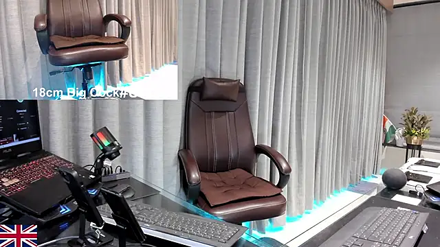 OnlineBossUK online show from 2, 3, 2026