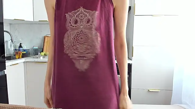 angelmommu online show from 10, 3, 2025