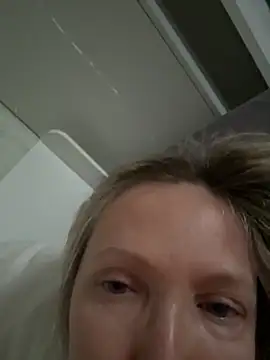 angelmommu online show from 28, 3, 2026