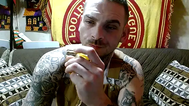 Snapshot of DADDY_KANE8--- chatting on 25, 1, 2025 DADDY KANE8--- online show from 25, 1, 2025