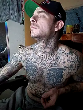 Snapshot of DADDY_KANE8--- chatting on 27, 11, 2025 DADDY KANE8--- online show from 27, 11, 2025