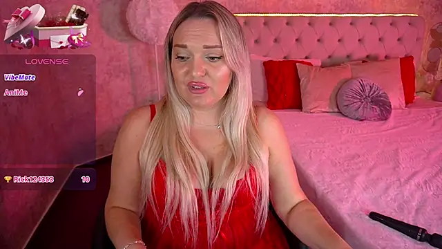 MissyMartinez online show from 25, 1, 2025