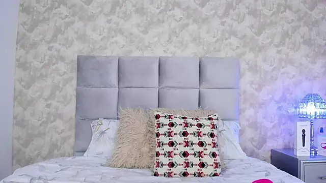 elizabeth coleman online show from 20, 9, 2025