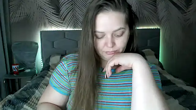 uliastar online show from 24, 1, 2025