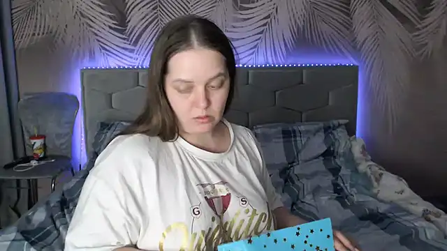 uliastar online show from 4, 3, 2025