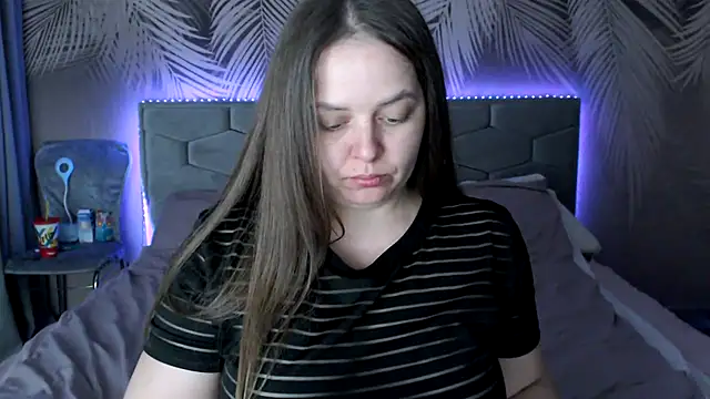 uliastar online show from 19, 3, 2025