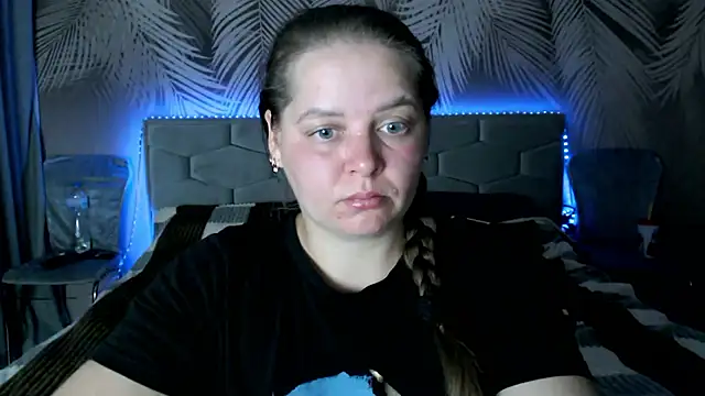 uliastar online show from 16, 9, 2025