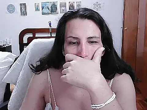 LauraVicttoria361215 online show from 11, 3, 2025
