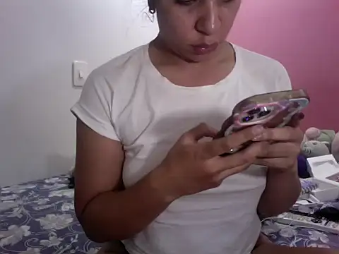 gatubelahot online show from 22, 2, 2025