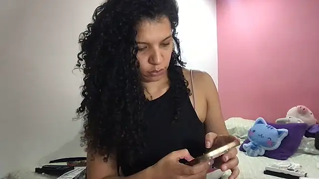 gatubelahot online show from 27, 2, 2025