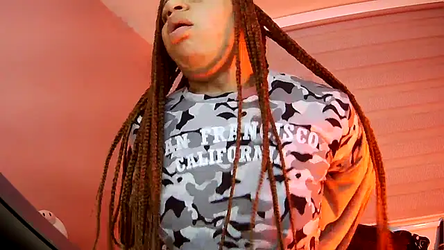 Snapshot of gatubelahot chatting on 22, 7, 2026 gatubelahot online show from 22, 7, 2026