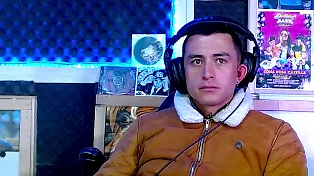 Darko0717 online show from 15, 3, 2025