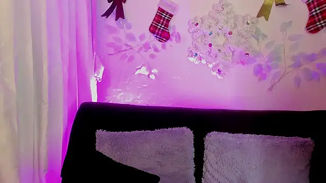 Cata green online show from 16, 12, 2024