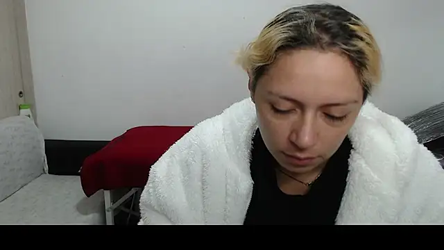 MommyMiaWs online show from 17, 3, 2025