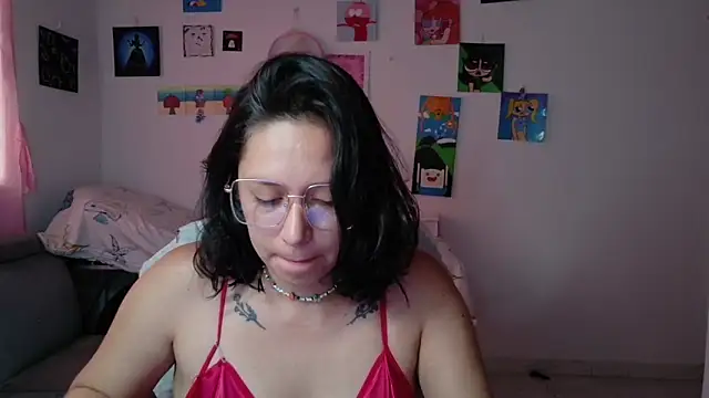 Snapshot of MommyMiaWs chatting on 24, 6, 2026 MommyMiaWs online show from 24, 6, 2026