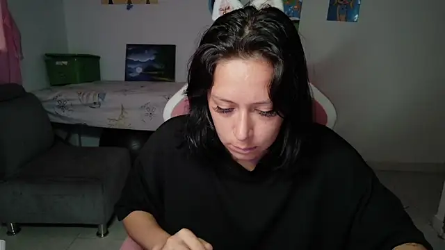 Snapshot of MommyMiaWs chatting on 10, 7, 2026 MommyMiaWs online show from 10, 7, 2026