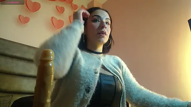 Snapshot of samanthaanderson_ chatting on 8, 1, 2025 samanthaanderson online show from 8, 1, 2025