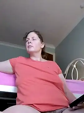 Snapshot of xxSexyBushLinnxx chatting on 17, 12, 2024 xxSexyBushLinnxx online show from 17, 12, 2024