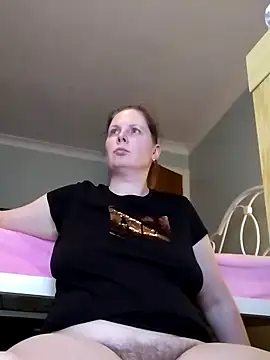 Snapshot of xxSexyBushLinnxx chatting on 25, 12, 2024 xxSexyBushLinnxx online show from 25, 12, 2024