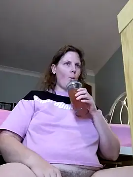 Snapshot of xxSexyBushLinnxx chatting on 1, 1, 2025 xxSexyBushLinnxx online show from 1, 1, 2025